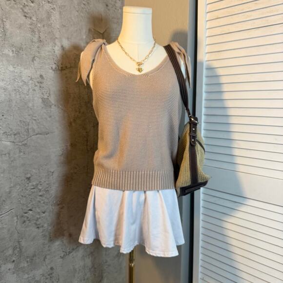 Preppy She + Sky Beige Knitted Sweater Tank Top with Bows - Picture 2 of 8